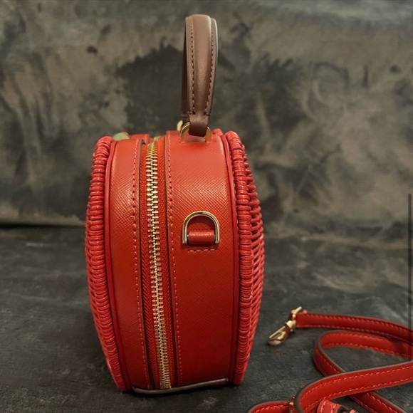 Kate Spade Apple wicker Crossbody Limited Edition - Picture 5 of 11